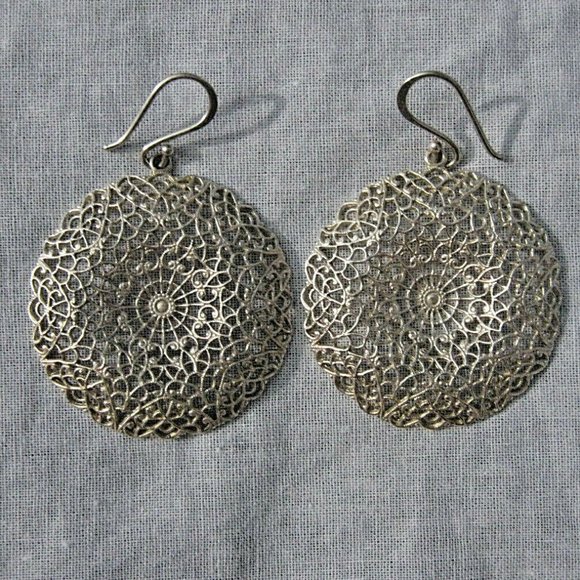 Jewelry - Sterling Silver Filigree Doilie Earrings